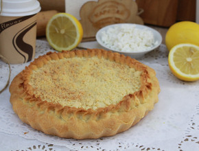 Пирог двухслойный с лимоном и творогом